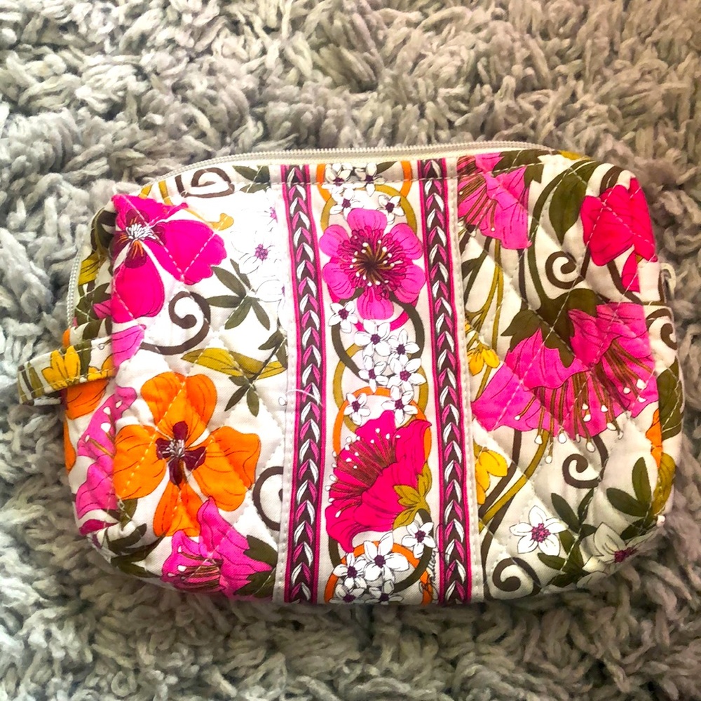 NWT Vera Bradley Floral makeup bag